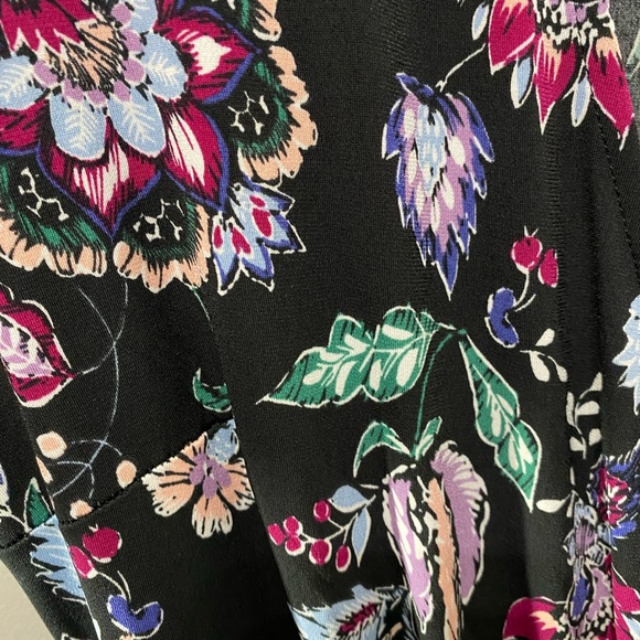 LEOTA Libby Faux Wrap Knit Dress - Picture 4 of 7